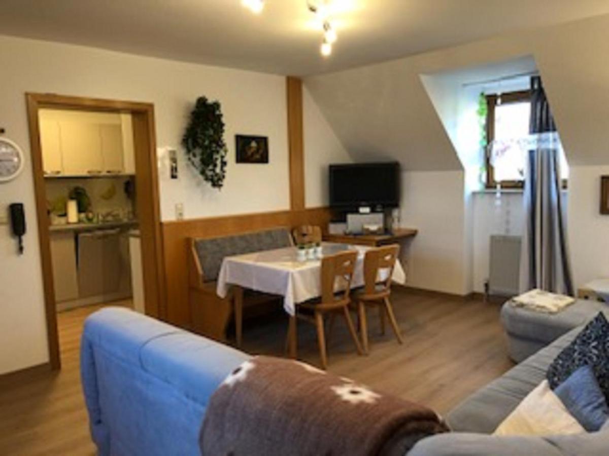 ולאדונגן Gaestehaus Jutta / Pension Link מראה חיצוני תמונה